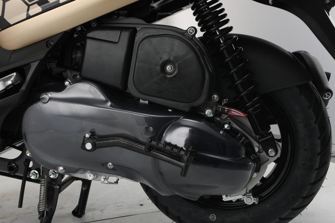 Moto BMA Nivro – Image 6